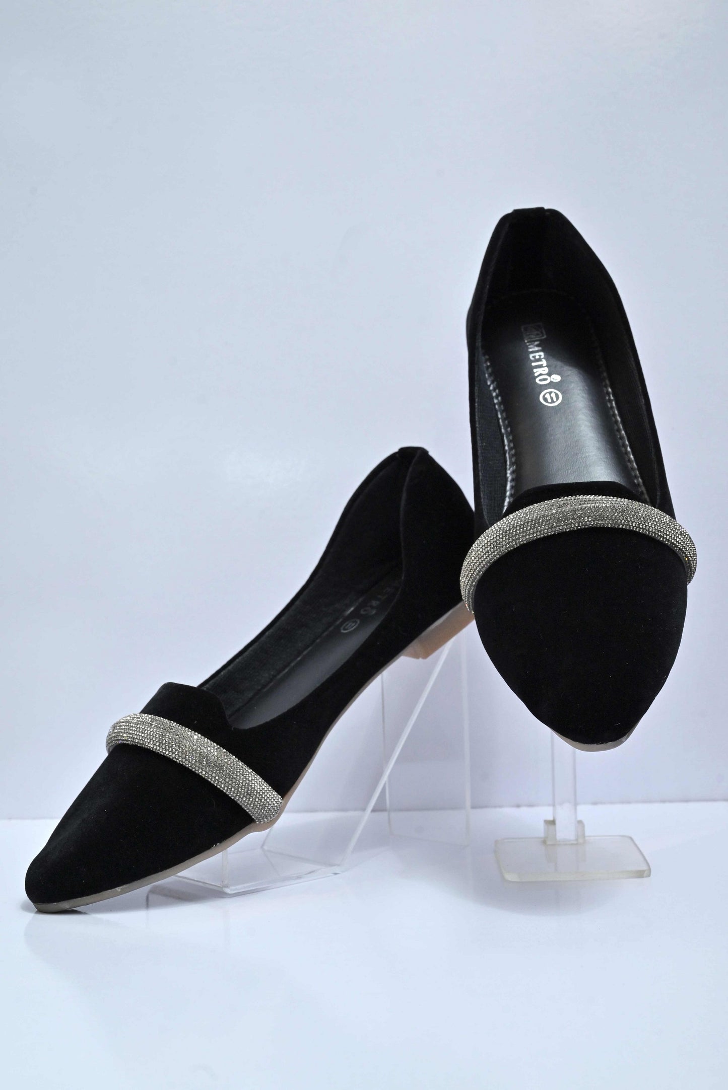Elegant Pointed Toe Shoes DX 10