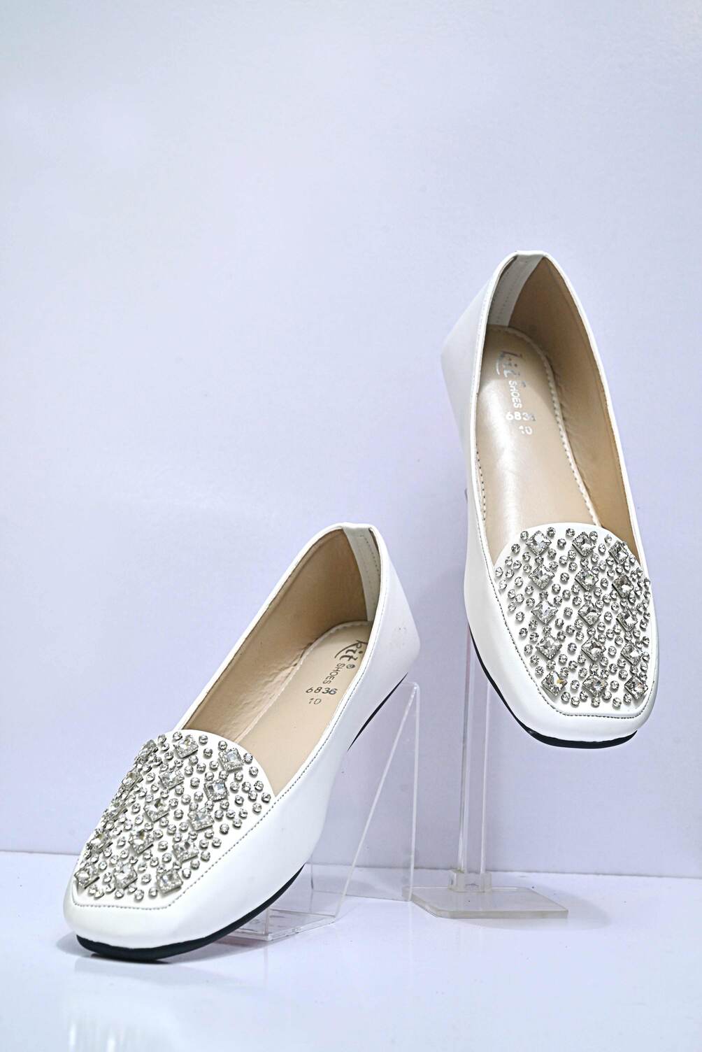 Elegant Stones Work Shoes DX 19