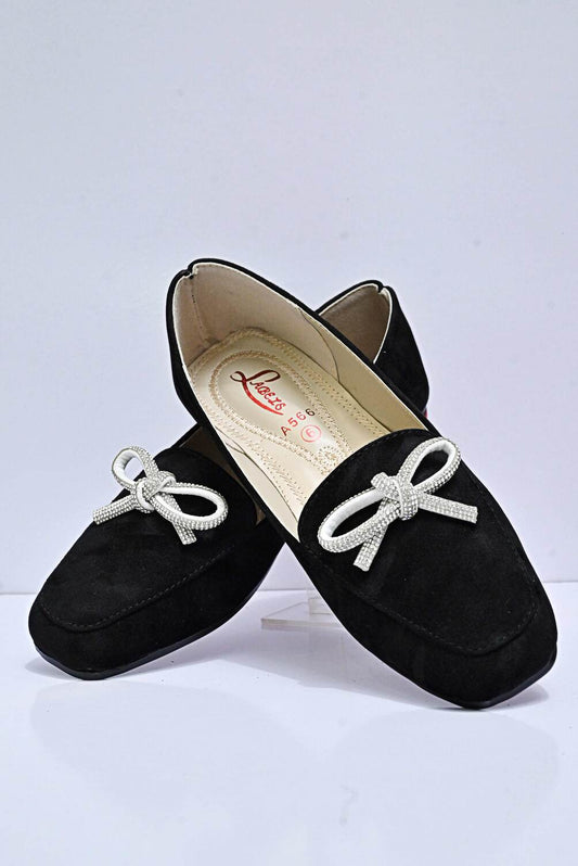 Elegant Cut Shoe with Bowknotg DX 17