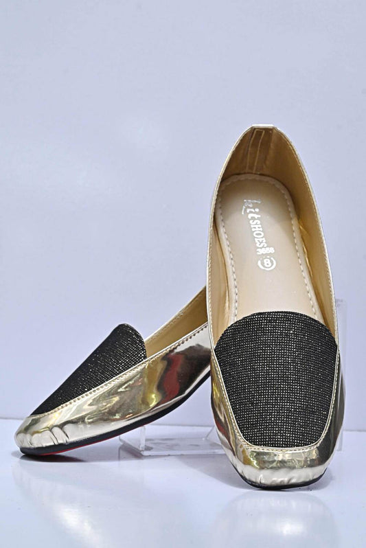 Flat Shoes With Shiny Top DX 18